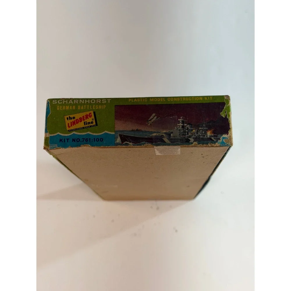 Vintage Lindberg Line German Battleship Scharnhorst Plastic Model Kit 761:100